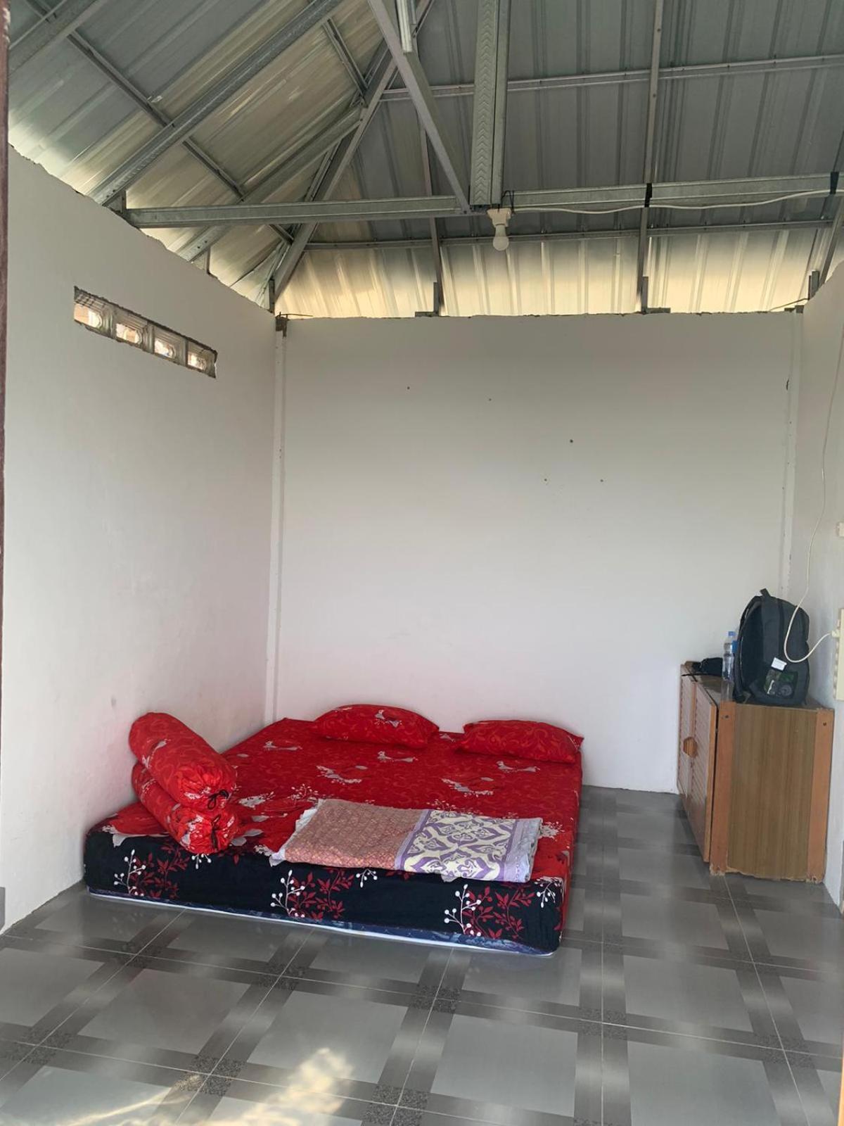 Ora Komodo Home Stay Exterior foto